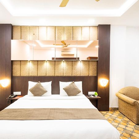 Hotel Panickers Residency - Ajmal Khan Market Near Karol Bagh Metro Delhi  Exterior foto