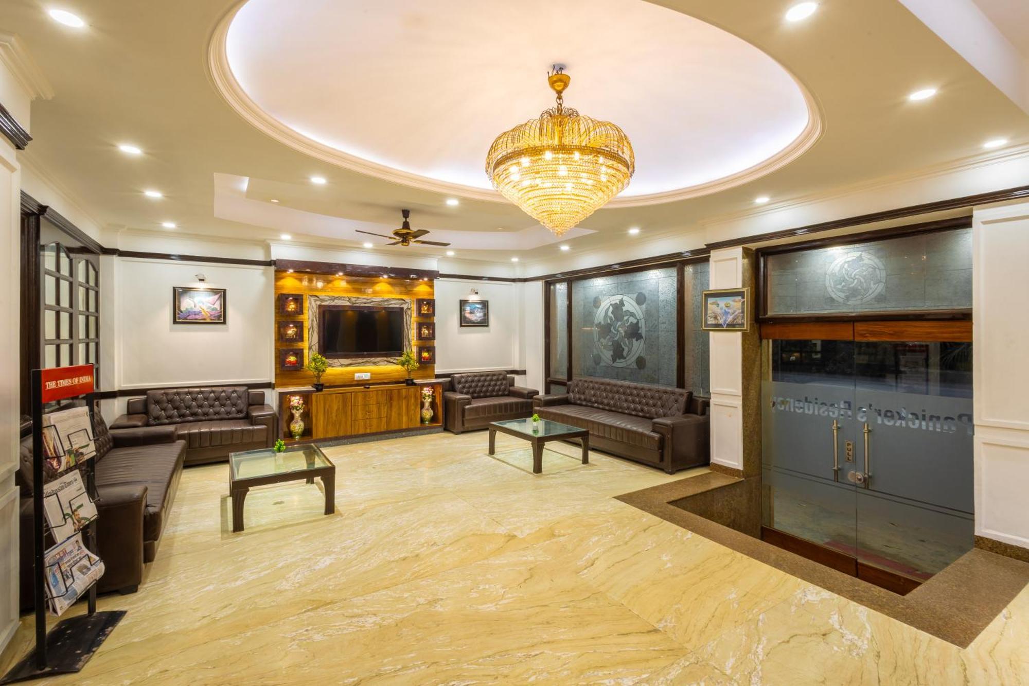 Hotel Panickers Residency - Ajmal Khan Market Near Karol Bagh Metro Delhi  Exterior foto