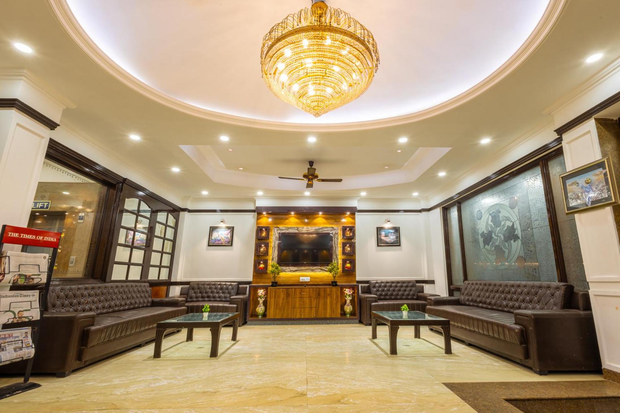 Hotel Panickers Residency - Ajmal Khan Market Near Karol Bagh Metro Delhi  Exterior foto